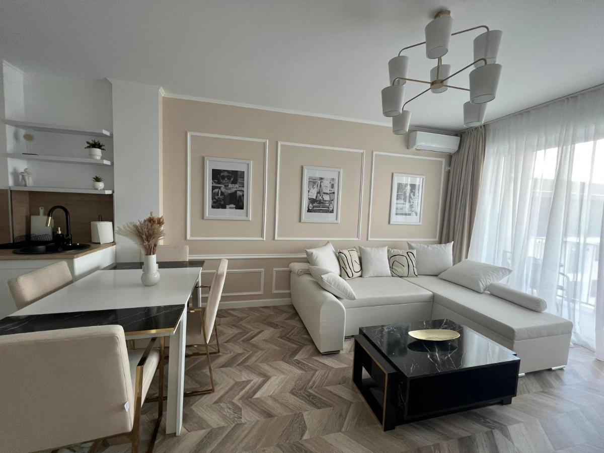 Glim Suite Oradea Eksteriør billede
